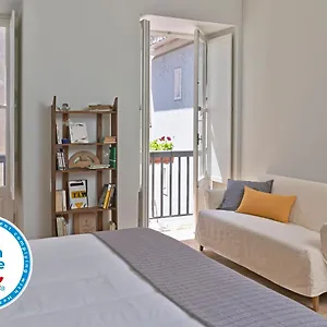 https://casas-do-arco.hotelscoimbra.com